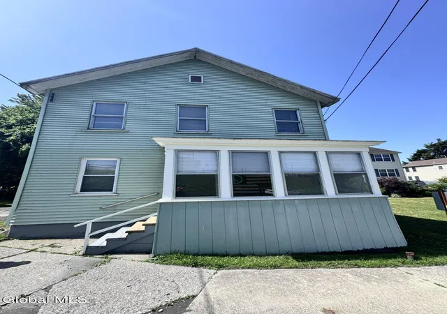 Homes for sale in Waterford, NY | 17 Mohawk Ave, Waterford, NY 12188 | MLS# 202620930