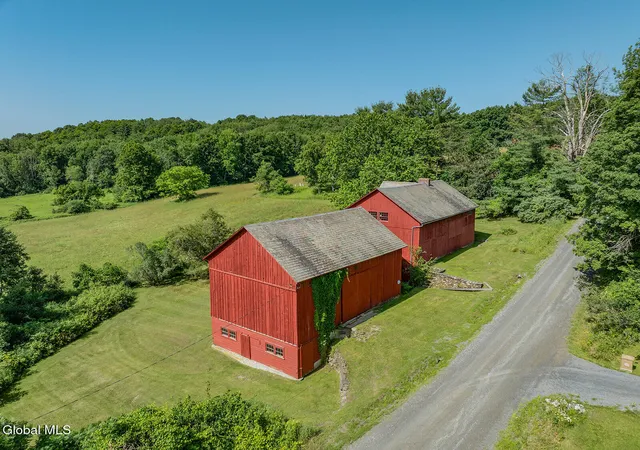 3rd image of 252 Tingue Rd, Cambridge, NY 12816 | MLS# 202621083