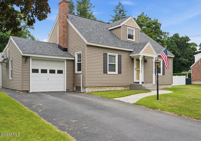 3rd image of 113 Gordon Rd, Rotterdam, NY 12306 | MLS# 202620958