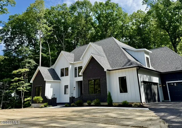 Photo 4 of Sale Pending at 44 Ruggles Rd, Saratoga Springs, NY 12866 | MLS# 202624311 | Listing updated on 2026-08-27