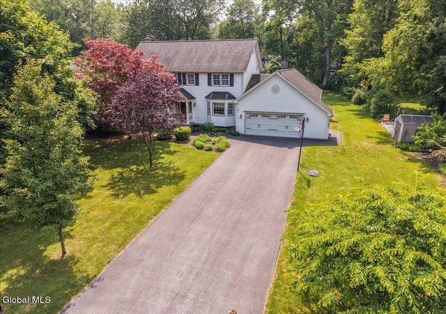 3rd image of 3 Cindy Ln, Halfmoon, NY 12065 | MLS# 202620972