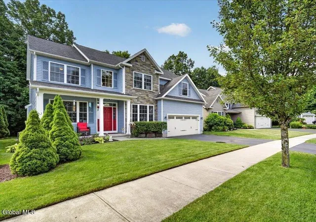 4th image of 17 Forestbrook Dr, Ballston Lake, NY 12019 | MLS# 202620978