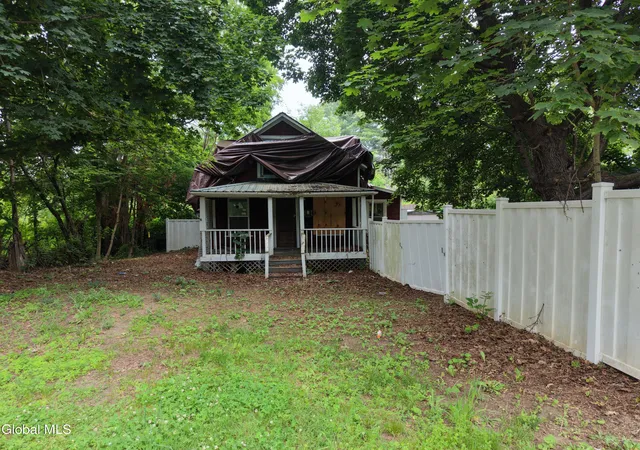 Homes for sale in Port Henry, NY | 195 Lakeview Ave, Port Henry, NY 12974 | MLS# 202621030