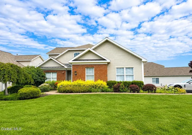 5th image of 37 Cheshire Wy, Colonie, NY 12211 | MLS# 202621033