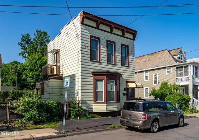 Homes for sale in Troy, NY | 95 Eagle St, Troy, NY 12180 | MLS# 202621017