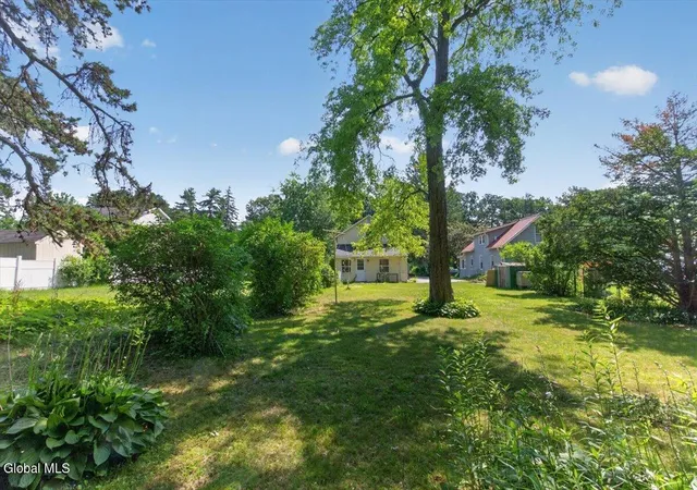 34th image of 32 Dorlyn Rd, Colonie, NY 12205 | MLS# 202621244