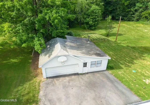 33rd image of 130 Lake Hill Rd, Burnt Hills, NY 12027 | MLS# 202621220