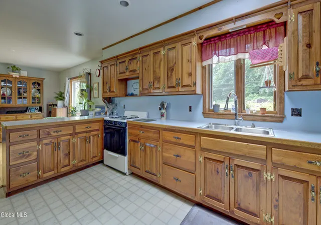 5th image of 135 Rappa Rd, Sprakers, NY 12166 | MLS# 202621072
