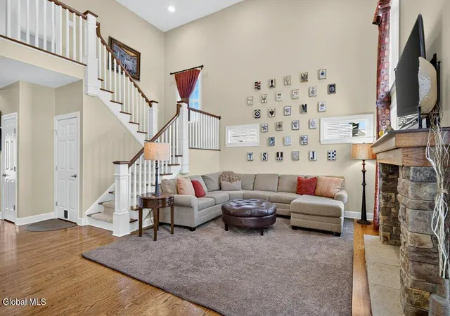 5th image of 13 Peacham Rd, Colonie, NY 12189 | MLS# 202621459