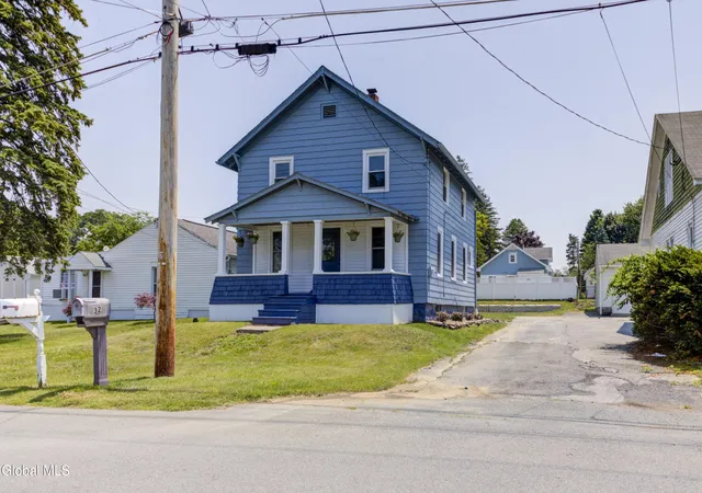 2nd image of 32 Fullerton Ave, Colonie, NY 12304 | MLS# 202621341