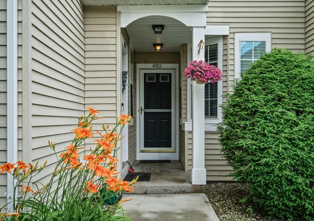 2nd image of 4501 S Foxwood Dr, Clifton Park, NY 12065 | MLS# 202621143