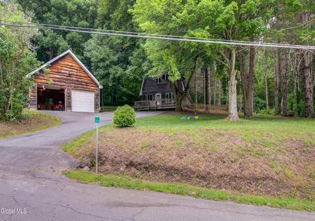 Homes for sale in Mohawk, NY | 162 Switzer Hill Rd, Mohawk, NY 12068 | MLS# 202621153