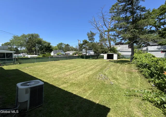 4th image of 9 Dover Dr, Latham, NY 12110 | MLS# 202621155