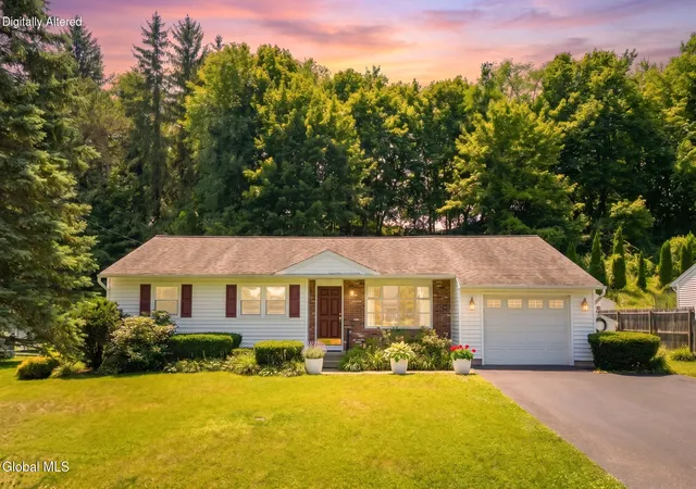 46th image of 15 Woodside Ct, North Greenbush, NY 12198 | MLS# 202621252