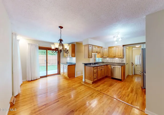 5th image of 15 Woodside Ct, North Greenbush, NY 12198 | MLS# 202621252