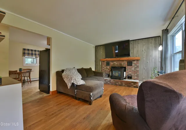 4th image of 54 E River Dr, Lake Luzerne, NY 12846 | MLS# 202621255