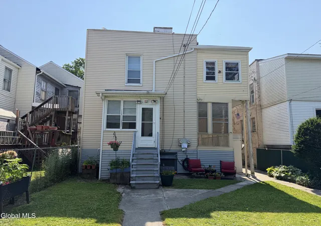 53rd image of 1611 3rd Ave, Watervliet, NY 12189 | MLS# 202621363
