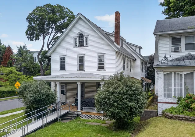 4th image of 77 S Allen St, Albany, NY 12208 | MLS# 202621199