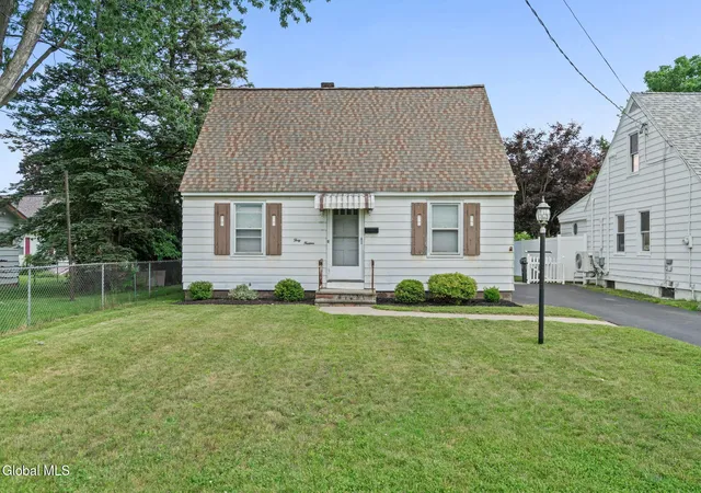 Photo 1 of Sale Pending at 3014 Granville Ave, Schenectady, NY 12306 | MLS# 202621716 | Listing updated on 2026-07-17