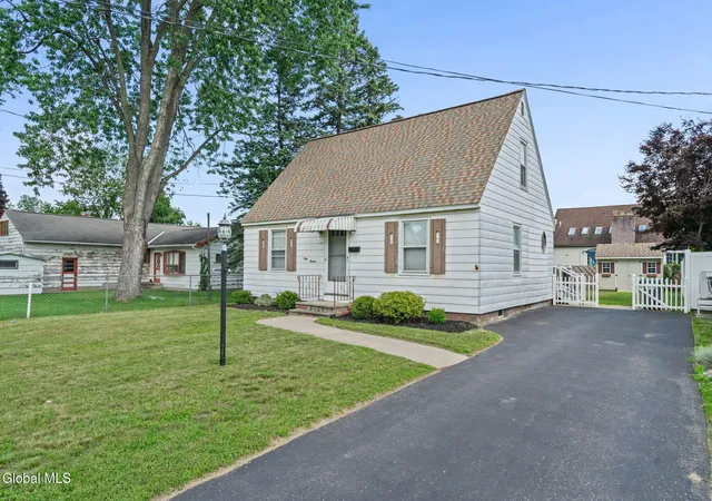 Photo 2 of Sale Pending at 3014 Granville Ave, Schenectady, NY 12306 | MLS# 202621716 | Listing updated on 2026-07-17