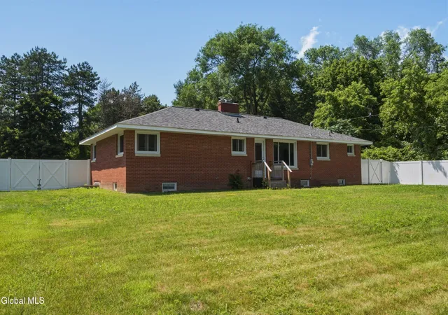 33rd image of 10 Kasper Dr, Colonie, NY 12211 | MLS# 202621186