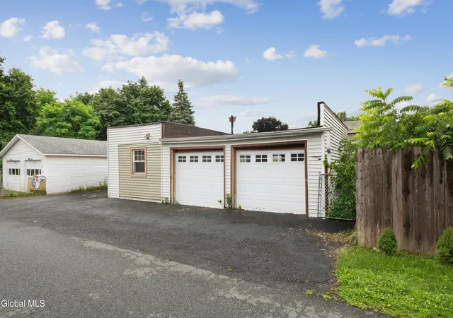 5th image of 29 Washington Ave, Waterford, NY 12188 | MLS# 202621361