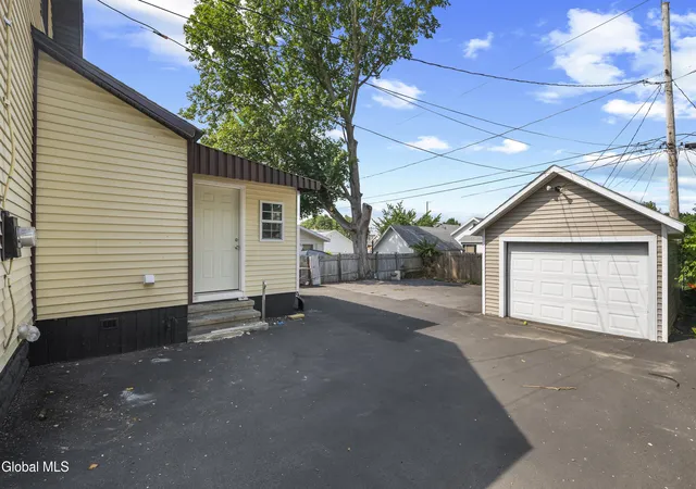 3rd image of 1611 Schuyler St, Schenectady, NY 12303 | MLS# 202621319