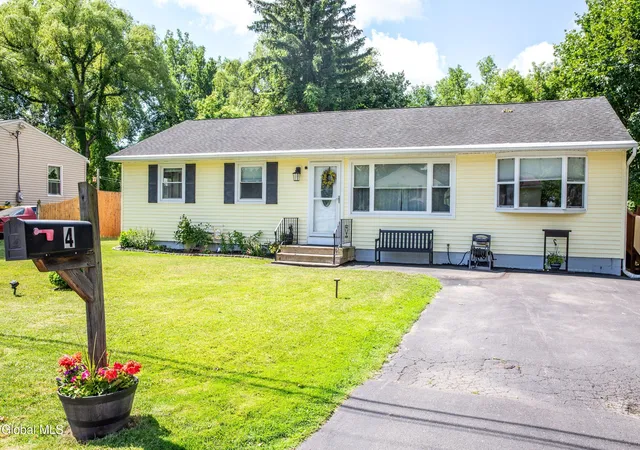 2nd image of 4 Amelia Dr, Schenectady, NY 12309 | MLS# 202621444