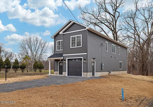 3rd image of 8 Livingston Ave, Schenectady, NY 12302 | MLS# 202621265