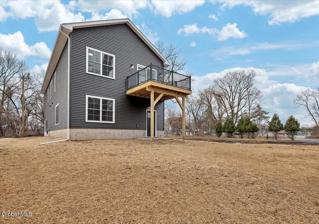 4th image of 6 Livingston Ave, Schenectady, NY 12302 | MLS# 202621267