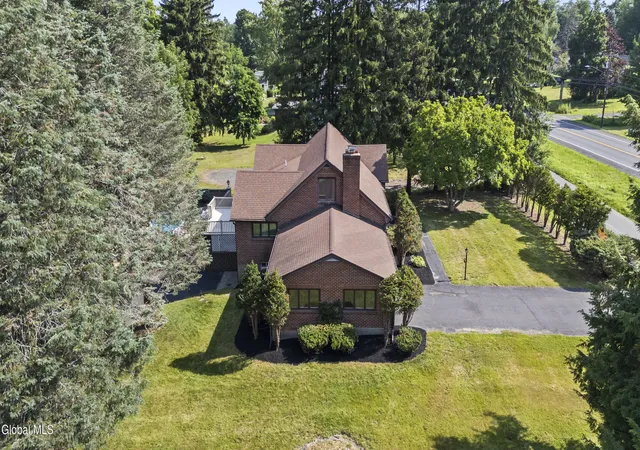 40th image of 51 Old Troy Rd, East Greenbush, NY 12061 | MLS# 202621785