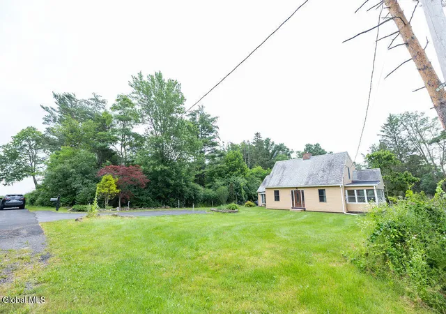 4th image of 859 Putnam Rd, Rotterdam, NY 12306 | MLS# 202621392
