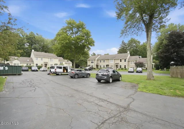 30th image of 5 Minuteman Ct, Halfmoon, NY 12065 | MLS# 202621351