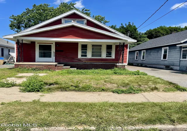 Homes for sale in Scotia, NY | 312 4th St, Scotia, NY 12302 | MLS# 202621438