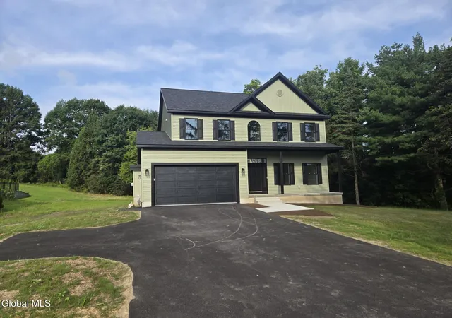 Photo 3 of Single family home for sale at 154 Dunsbach Fry Rd, Colonie, NY 12047 | MLS# 202622106 | Listing updated on 2026-09-07