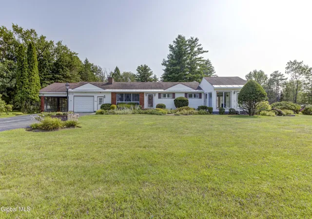 Photo 4 of Sale Pending at 296 Voorhees Rd, Perth, NY 12010 | MLS# 202624892 | Listing updated on 2026-09-03