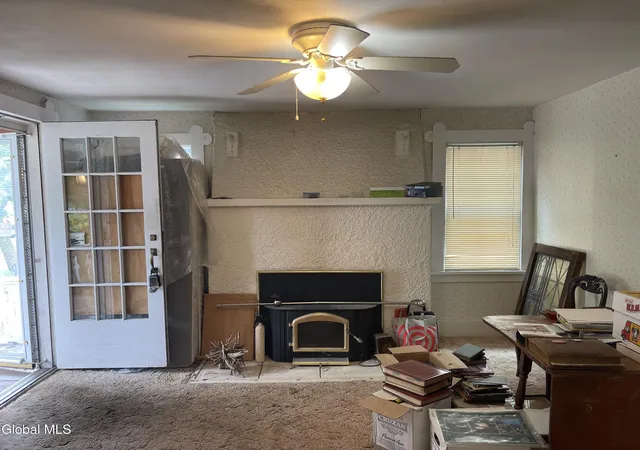 Photo 3 of Sale Pending at 262 6th Avenue, Troy, NY 12182 | MLS# 202621419 | Listing updated on 2026-07-13