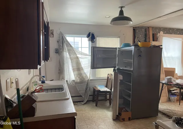 Photo 4 of Sale Pending at 262 6th Avenue, Troy, NY 12182 | MLS# 202621419 | Listing updated on 2026-07-13