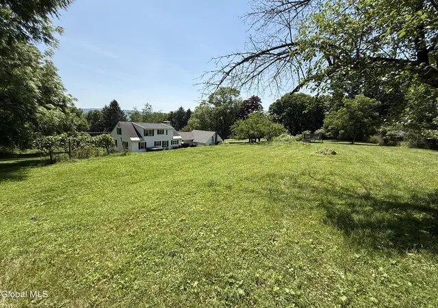 Homes for sale in Hoosick Falls, NY | 36 Ball St Ext, Hoosick Falls, NY 12090 | MLS# 202621425