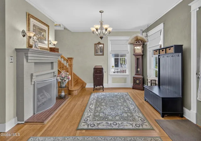Photo 2 of Sale Pending at 1071 Parkwood Blvd, Schenectady, NY 12308 | MLS# 202621663 | Listing updated on 2026-08-01