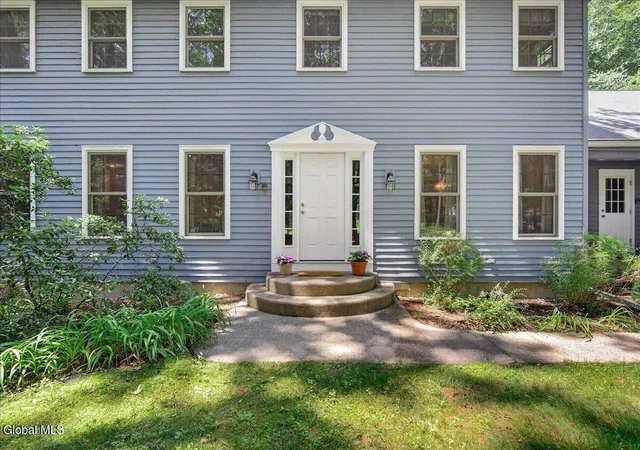 4th image of 60 Hillcrest Ln, Saratoga Springs, NY 12866 | MLS# 202621566