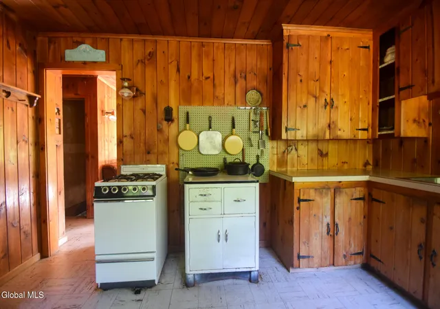 4th image of 327 Wardsboro Rd, Hague, NY 12836 | MLS# 202621502
