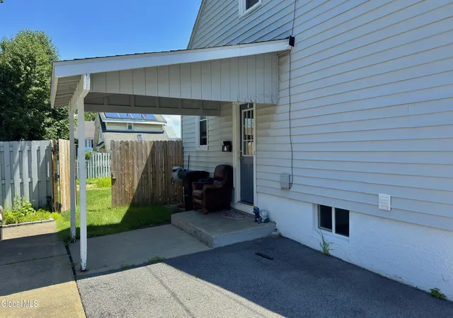 Homes for sale in Amsterdam, NY | 12 New St, Amsterdam, NY 12010 | MLS# 202621460