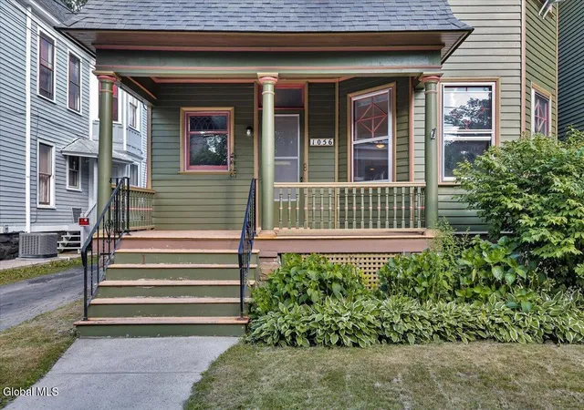 Listing Photo 4 - Condo for sale in building located at 1056 Wendell Ave, Schenectady, NY 12308