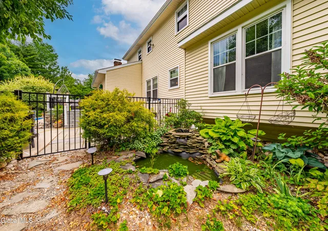 47th image of 33 Sheffield Dr, Delmar, NY 12054 | MLS# 202621495