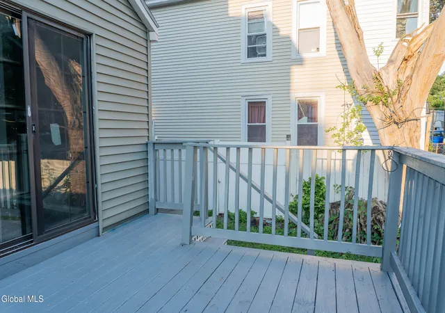 31st image of 1016 Strong St, Schenectady, NY 12307 | MLS# 202621583