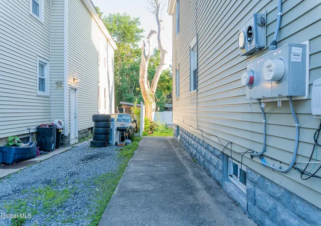 3rd image of 1016 Strong St, Schenectady, NY 12307 | MLS# 202621583