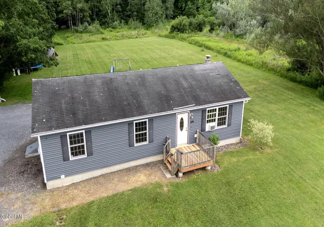 Photo 3 of Sale Pending at 579 S Kelley Rd, Schenectady, NY 12306 | MLS# 202621674 | Listing updated on 2026-07-29
