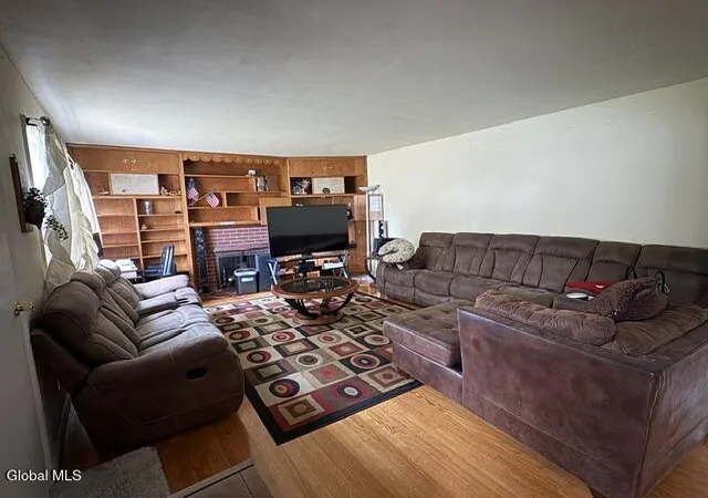 2nd image of 75 College Ave, Poughkeepsie, NY 12603 | MLS# 202621570