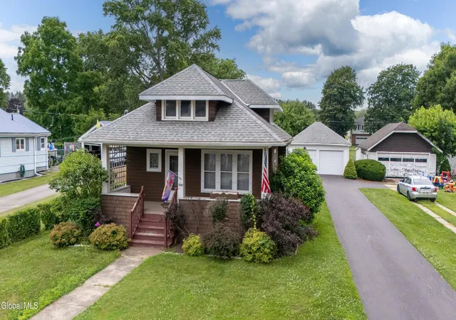 1st image of 256 Mohawk Dr, Tribes Hill, NY 12177 | MLS# 202621597